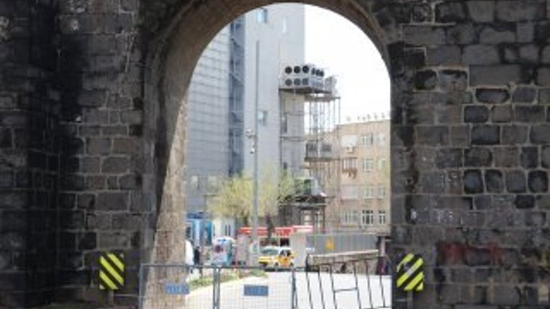 Diyarbakır'ın Sur ilçesine giriş çıkışlar kısıtlandı