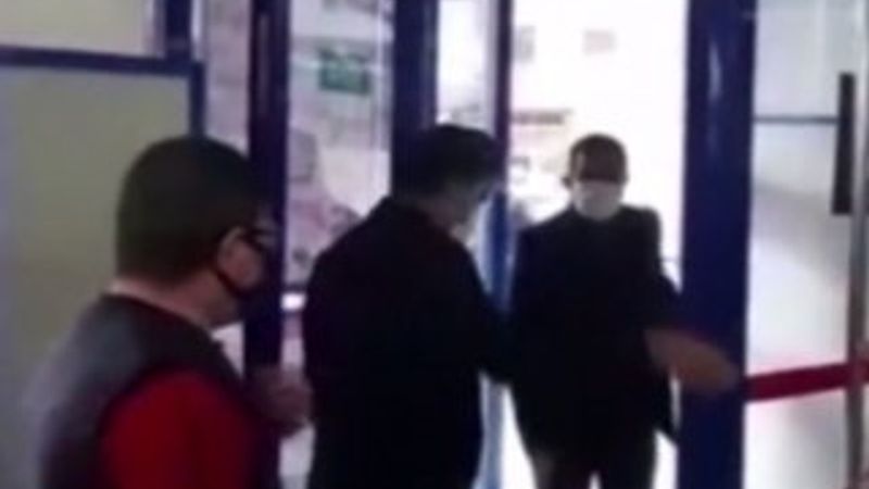 Erzincan'da marketlerdeki kalabalık tehlike saçıyor