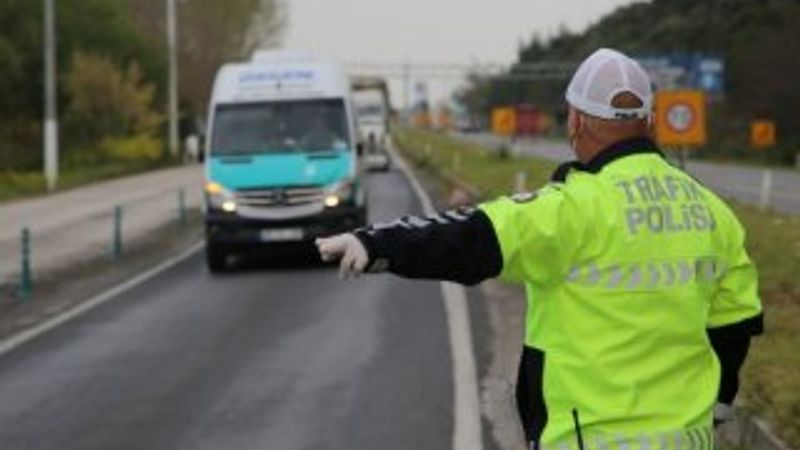 İhbar edilen otobüsten 4 koronavirüslü hasta çıktı