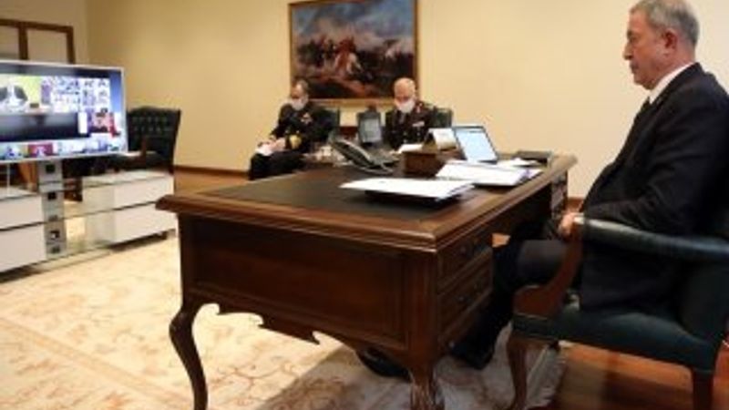 Milli Savunma Bakanı Akar, NATO toplantısına katıldı