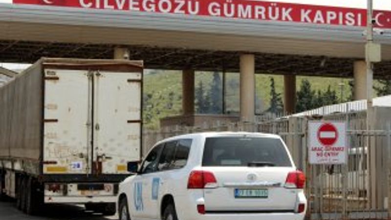 BM'den İdlib'e 54 tır yardım