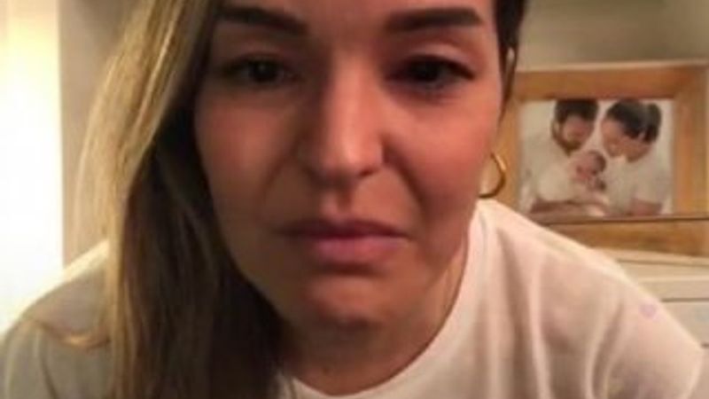 Bengü canlı yayında ağladı