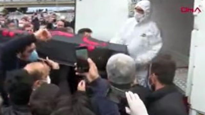 Haydar Baş'ın cenaze töreninde izdiham