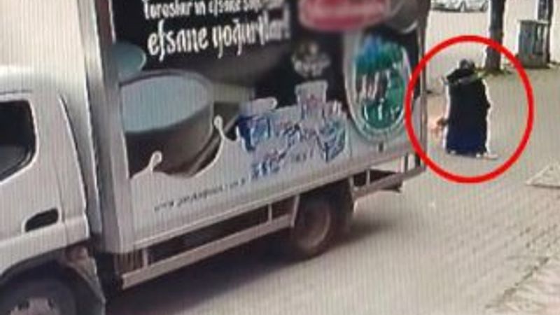 Isparta'da bir kadına kamyonet çarptı