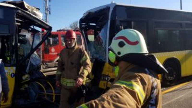İBB'den metrobüs kazası açıklaması: Şoför bayıldı