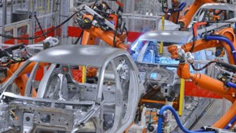 Hyundai, Renault ve Audi Avrupa'da yeniden üretime başladı