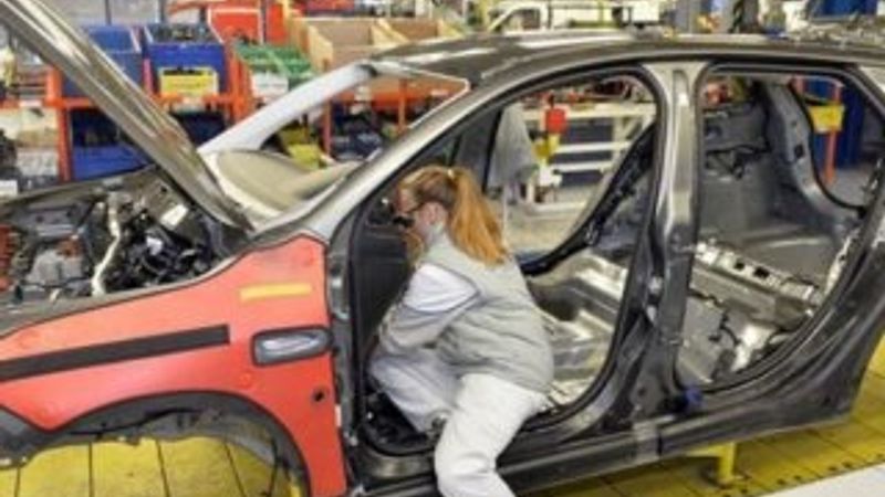 Tofaş, ülkemizdeki üretime başlama tarihini erteledi