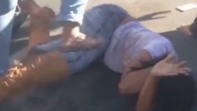 ABD'de trafikte iki kadının kavgası