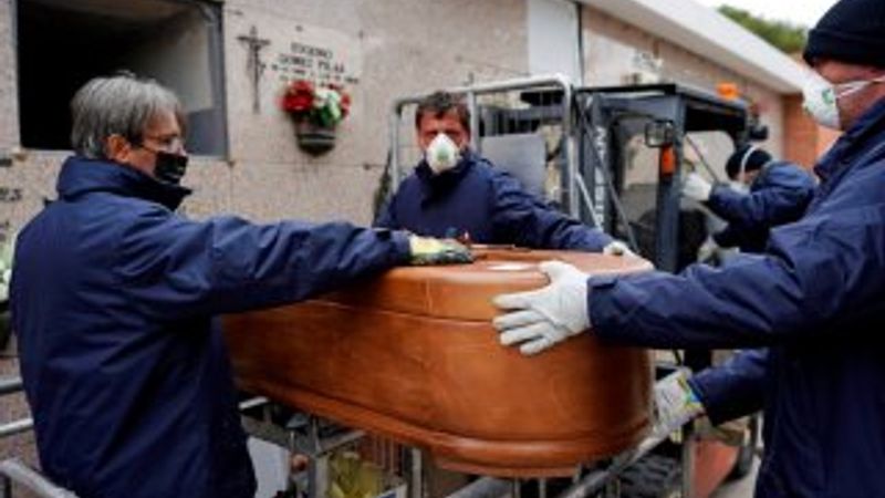İspanya'da korona ölümleri 20 bini geçti