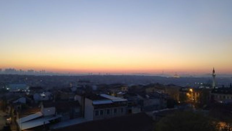 Kısıtlamanın ikinci gününde de yollar boş kaldı