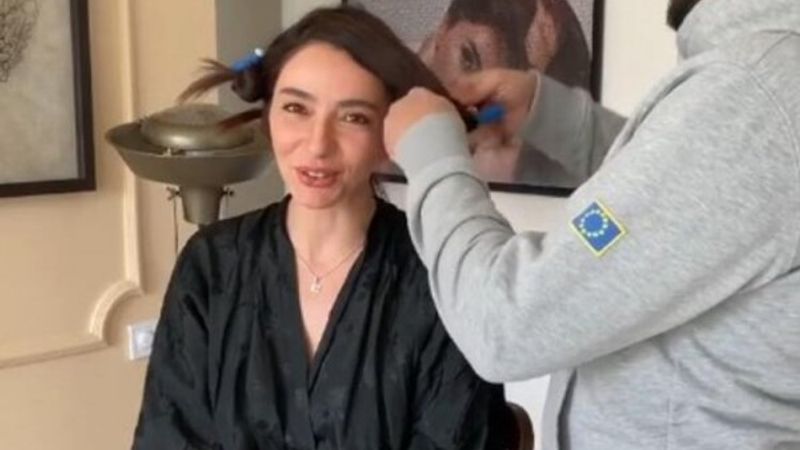 Öykü Gürman: Acemi kuaför