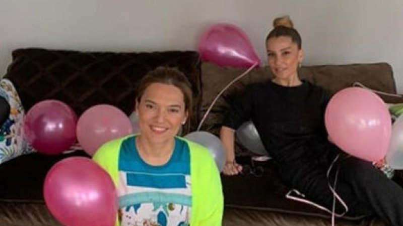 Demet Akalın: Bu evde yaşamıyoruz