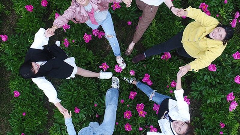 Çin basınından virüsten kurtulduk mesajı