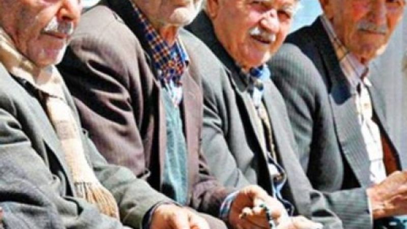 65 yaş üstü yasağına esneme geliyor