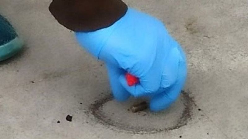 Polis, akli dengesi bozuk silahlı şahsı engelledi