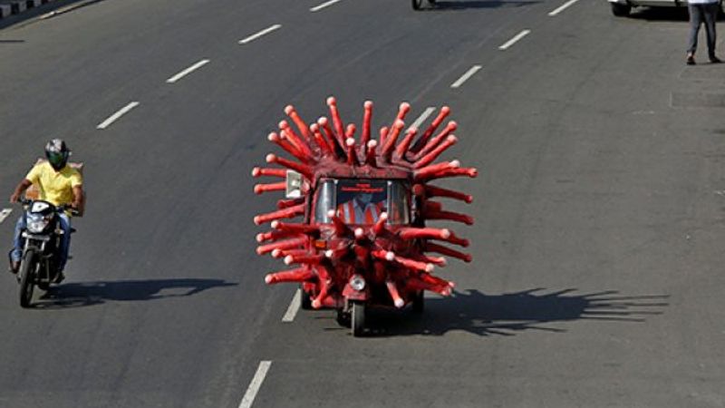 Aracını koronavirüse benzeten Hindistanlı
