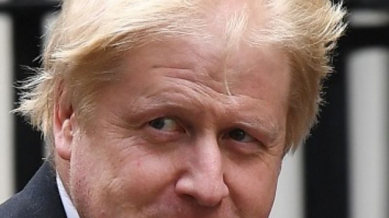 Boris Johnson, pazartesi günü görevine dönecek
