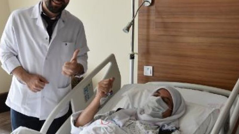 Karın ağrısıyla gittiği hastanede kitleden kurtuldu