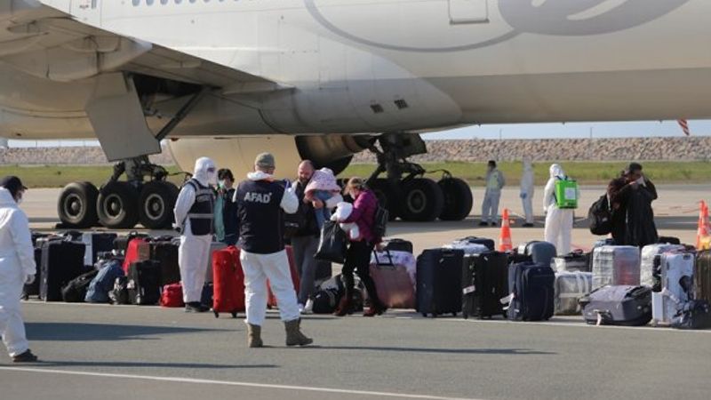 Rusya'daki 333 Türk vatandaşı Türkiye'ye getirildi
