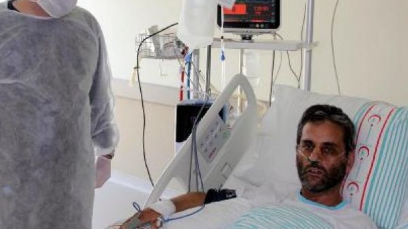 Kayseri'de koronayı yenen doktor hastasını da kurtardı