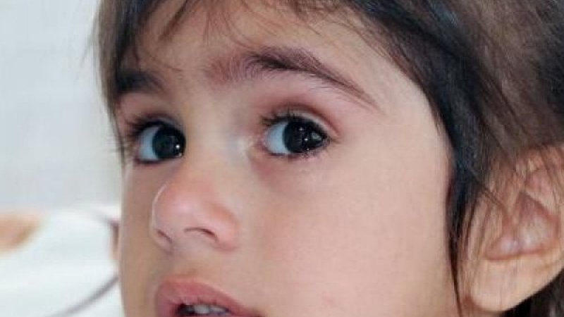 Makatı kapalı doğan Deniz’in tedavisine başlanıldı