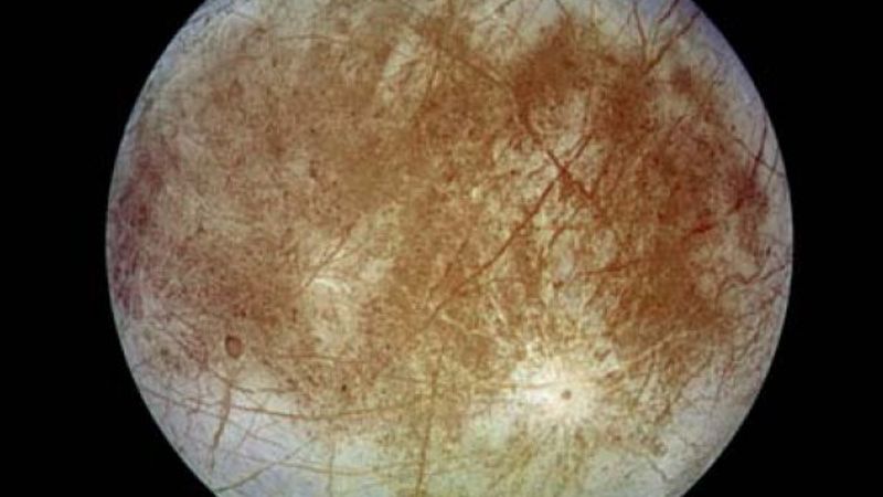 NASA, Jüpiter'in uydusunun fotoğraflarını yayınladı