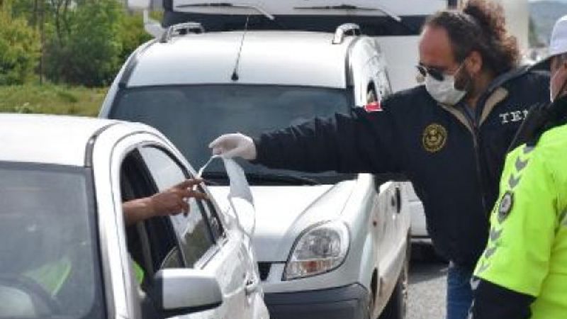 Kısıtlamanın bittiği Malatya'da araç yoğunluğu oluştu