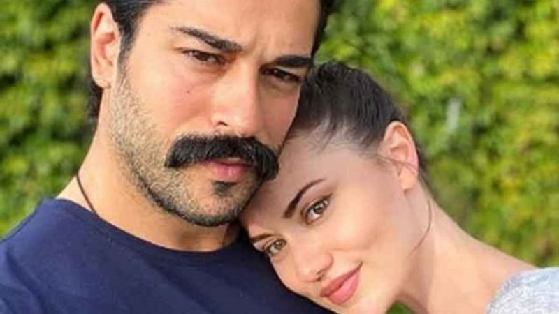 Fahriye Evcen oğlu ve annesini paylaştı