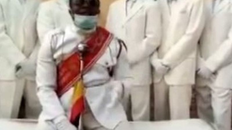 Tabut dansçılarından Evde Kal videosu