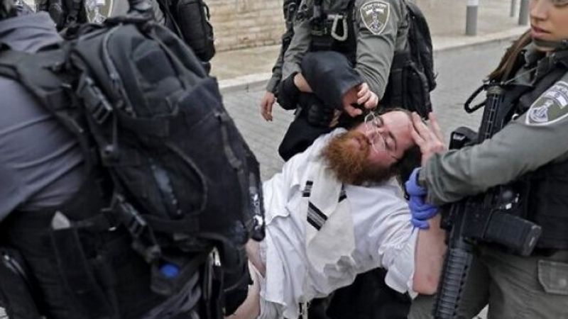 Ultra-Ortodoks Yahudiler, karantinayı tanımıyor