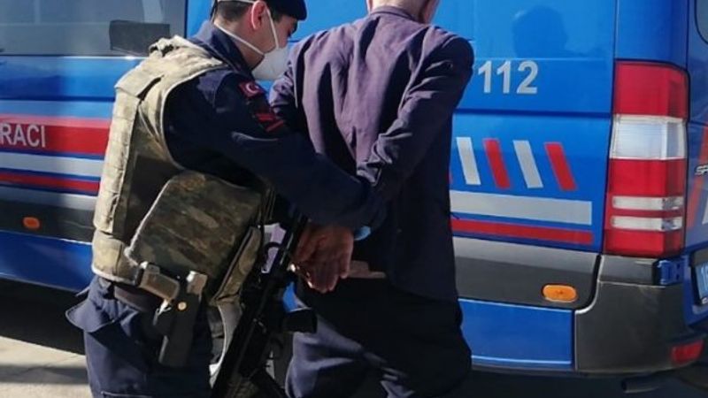 Kısıtlama zamanı otomobil çaldı, yakalandı