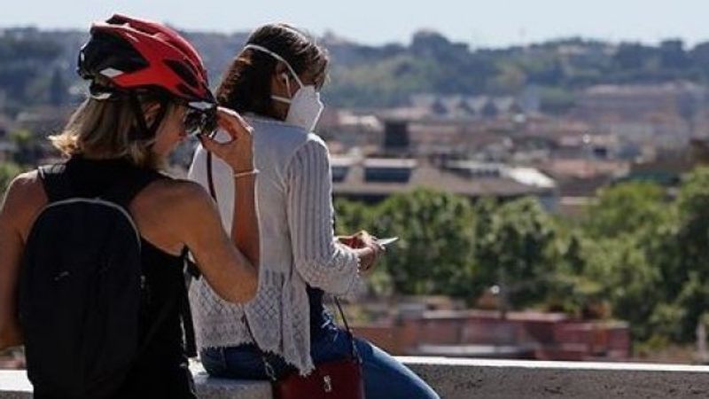 İtalya'da koronadan günlük ölümlerde düşüş var