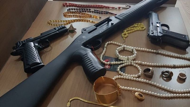 Çorum'da hırsız, çaldığı malzemelerle otelde yakalandı