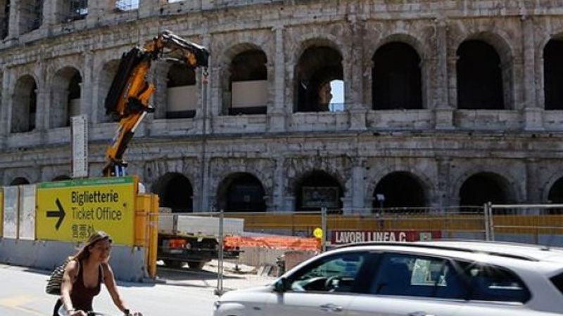 İtalya sınırlarını AB ülkelerine açıyor