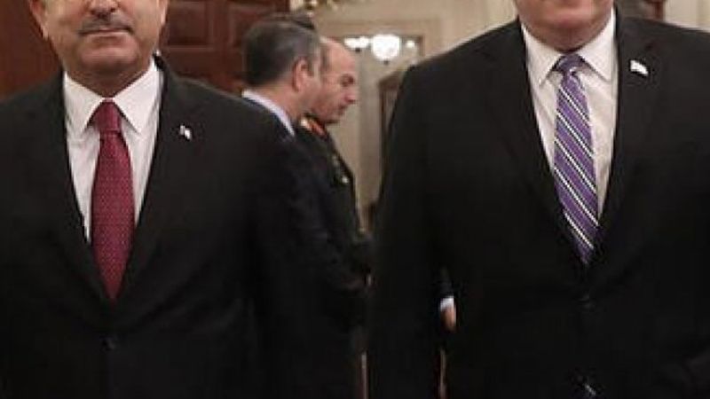 Bakan Çavuşoğlu, Pompeo ile telefonda görüştü