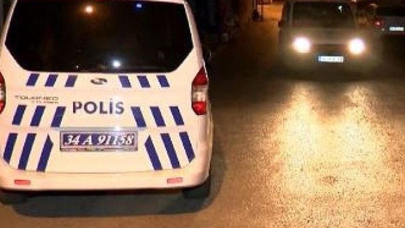 Eşini korumak için silahın önüne geçen kadın can verdi