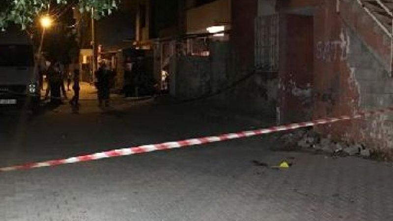 Gaziantep'te, sokak ortasında tartıştığı genci bıçakladı