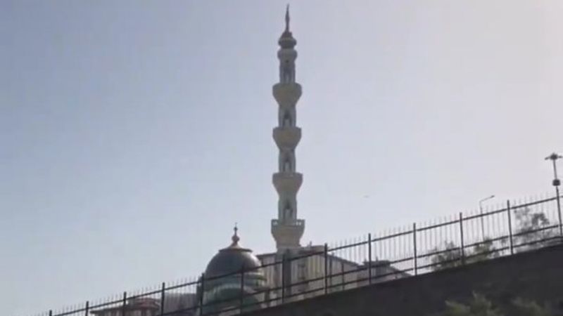 İzmir'de cami hoparlörlerinden 'Çav Bella' çalındı