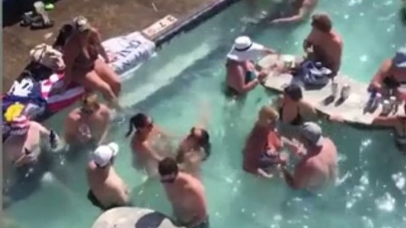 ABD'de düzenlenen havuz partisi tepki çekti