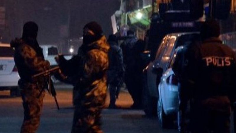 Özel harekât polislerine hakaret etti, gözaltına alındı