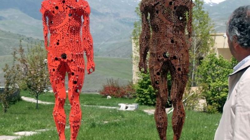 Bayburt'un Baksı Müzesi, muhtara emanet