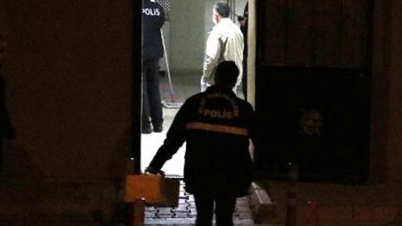 Kendisini bodrumda asan genci apartman görevlisi kurtardı