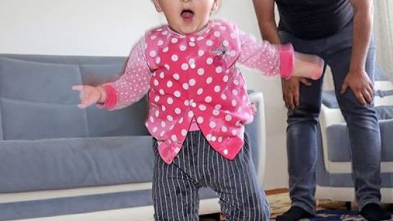 Minik Hira Nur'a bayram hediyesi, protez ayaklar oldu