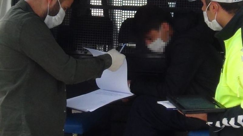 Yaşının yarısı kadar ceza yedi