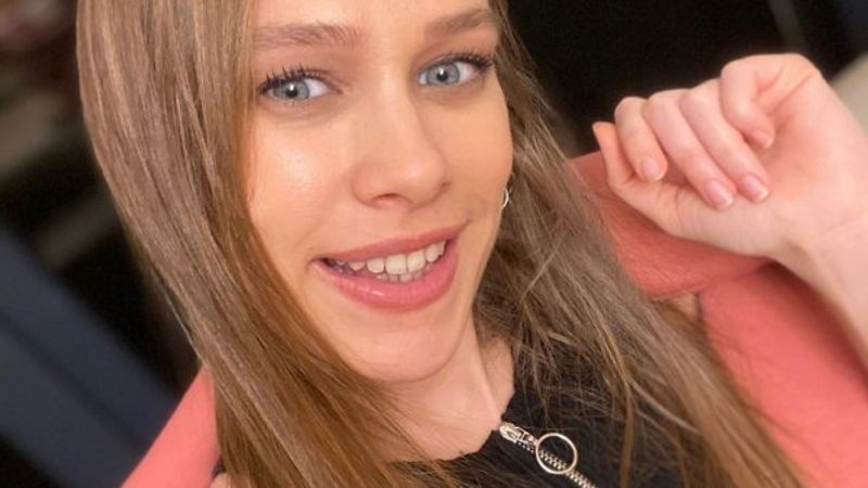 Begüm Öner: Koronavirüs utansın