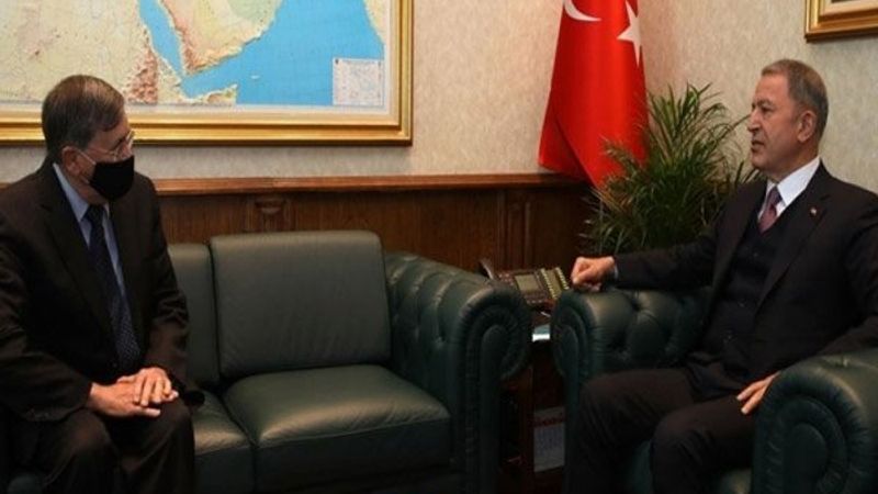 Bakan Akar, ABD Büyükelçisi Satterfield ile görüştü