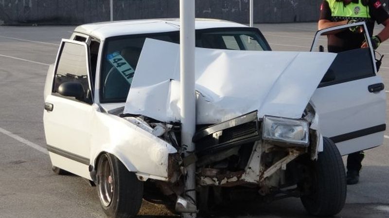 Adıyaman'da drift kazayla sonuçlandı: 5 yaralı