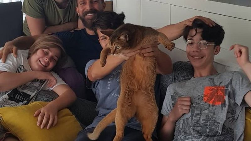 Harun Tan'a evlatlarından destek