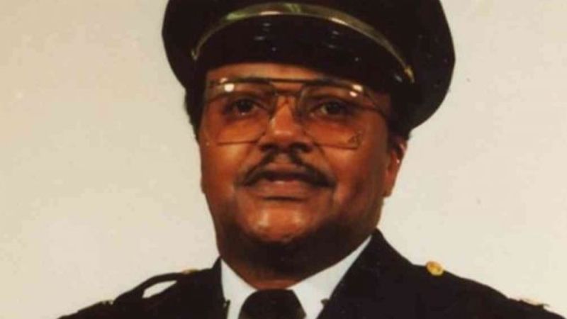 ABD'de yağmacılar, emekli polisi öldürdü