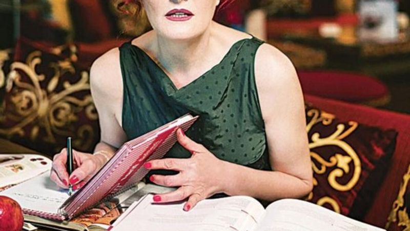 Candan Erçetin: Uzun zamandır güneşe çıkmadım